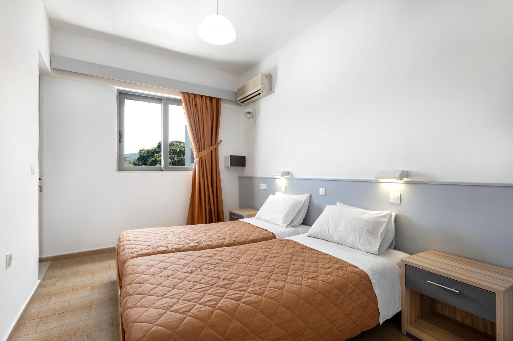 Lejlighedshotel Anixis & Lalyssos